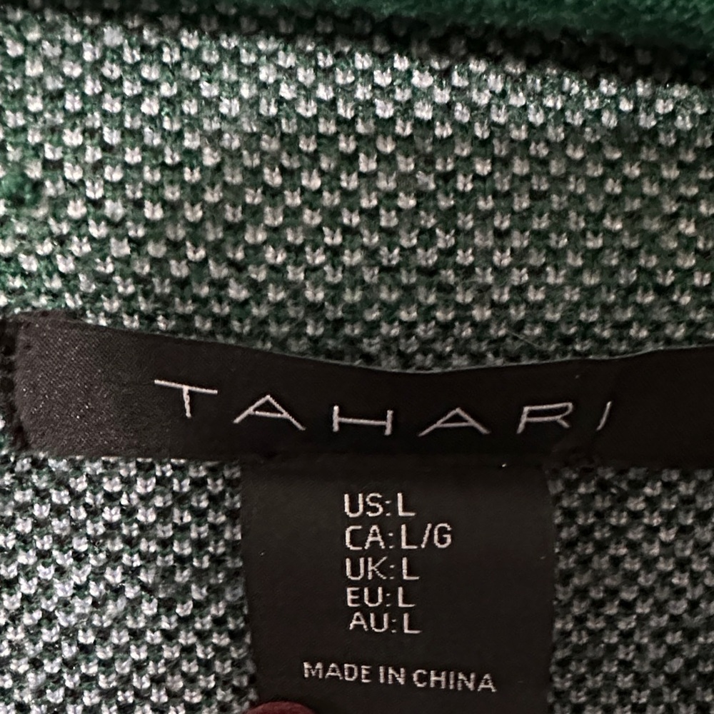 Tahari Women's Green and Black Plaid Sweater - Picture 2 of 5
